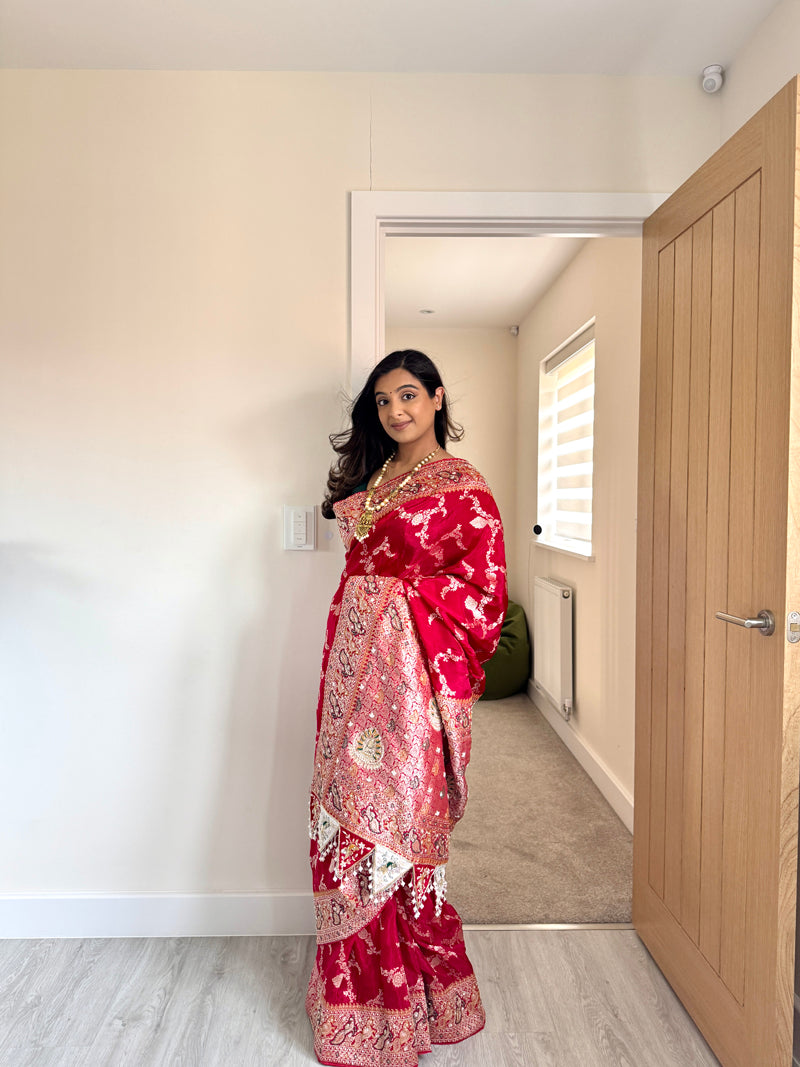 112 Sindoor red