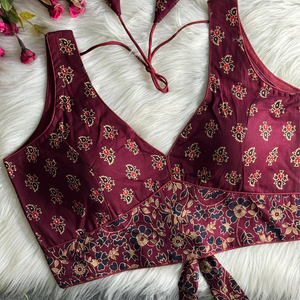 136 maroon