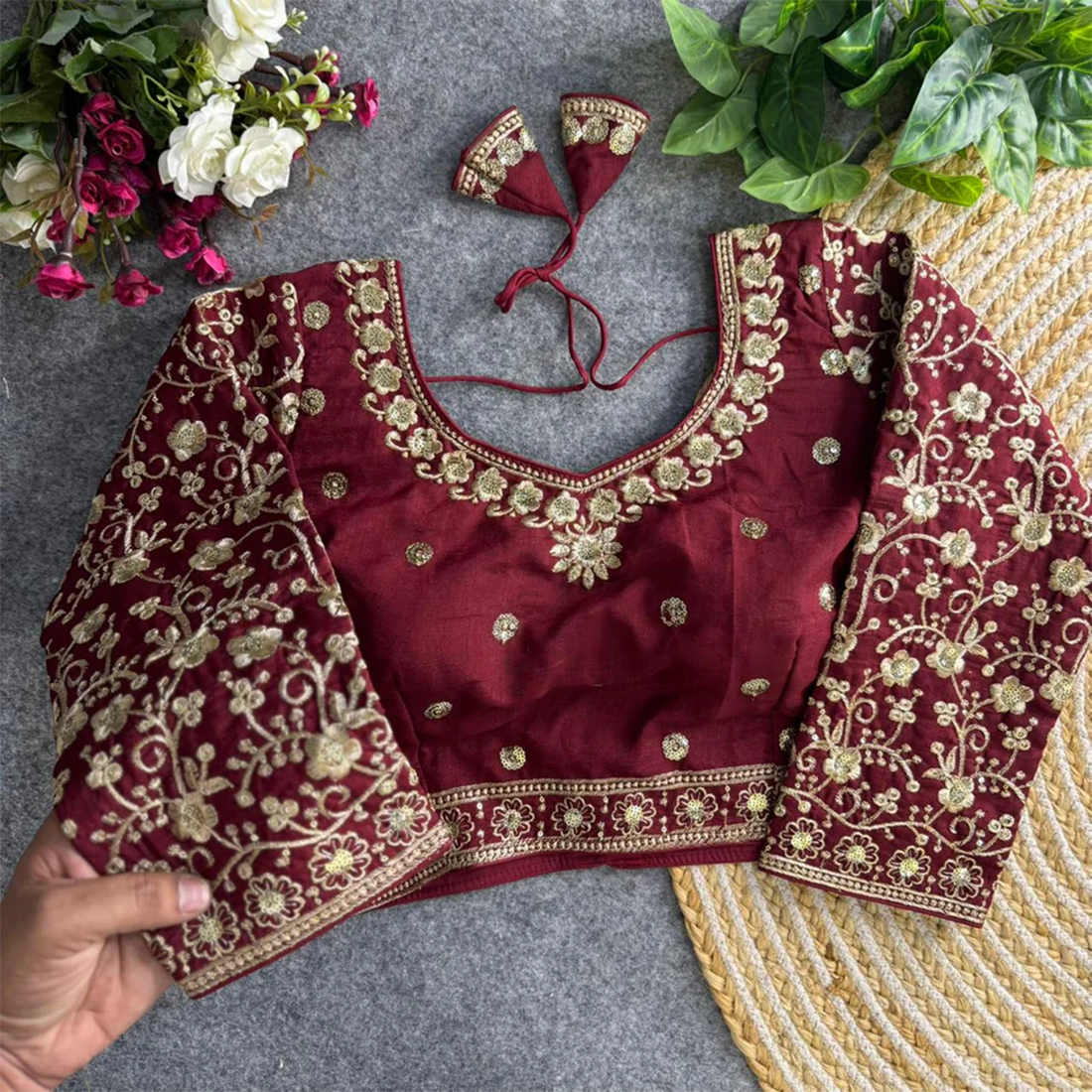 182 Maroon